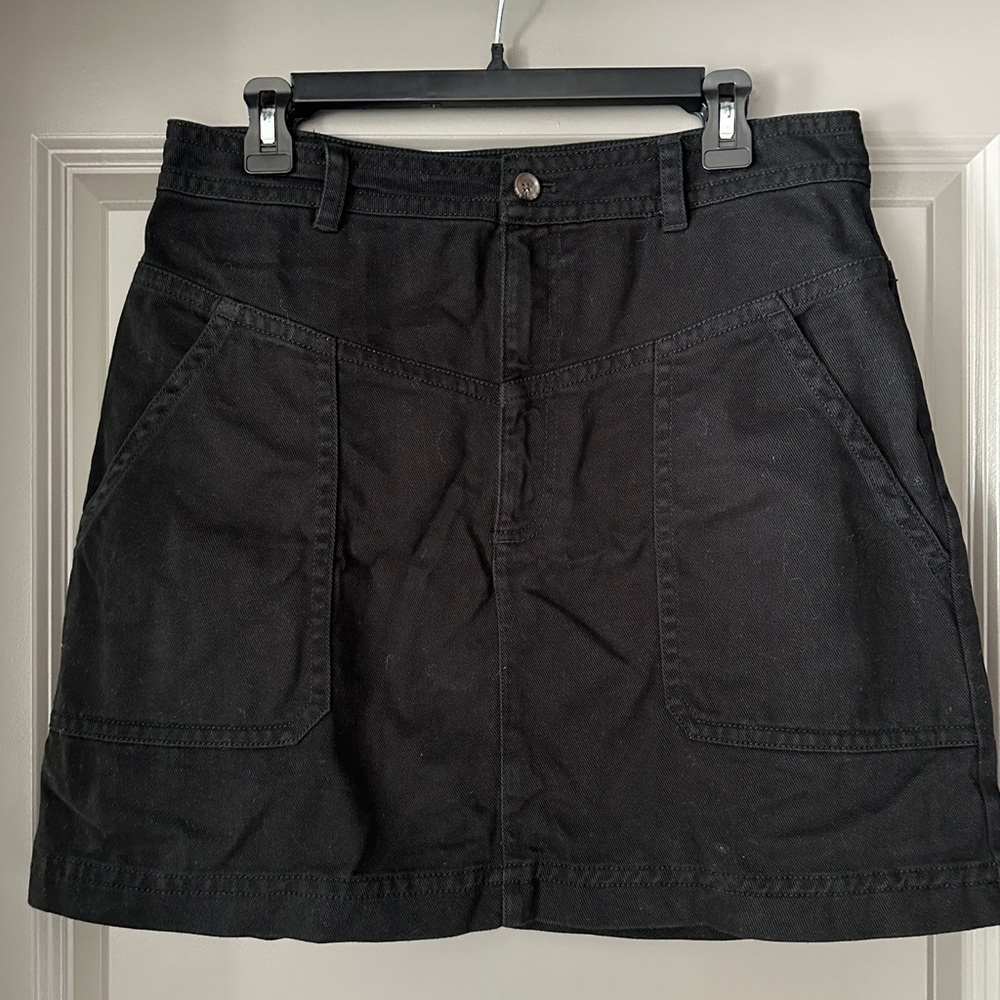 Banana Republic Black Mini Skirt